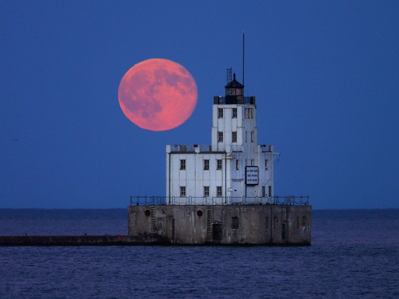 Milwaukee Full Moon